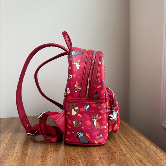 Lounge Fly Mini Backpack - Picture 2 of 4